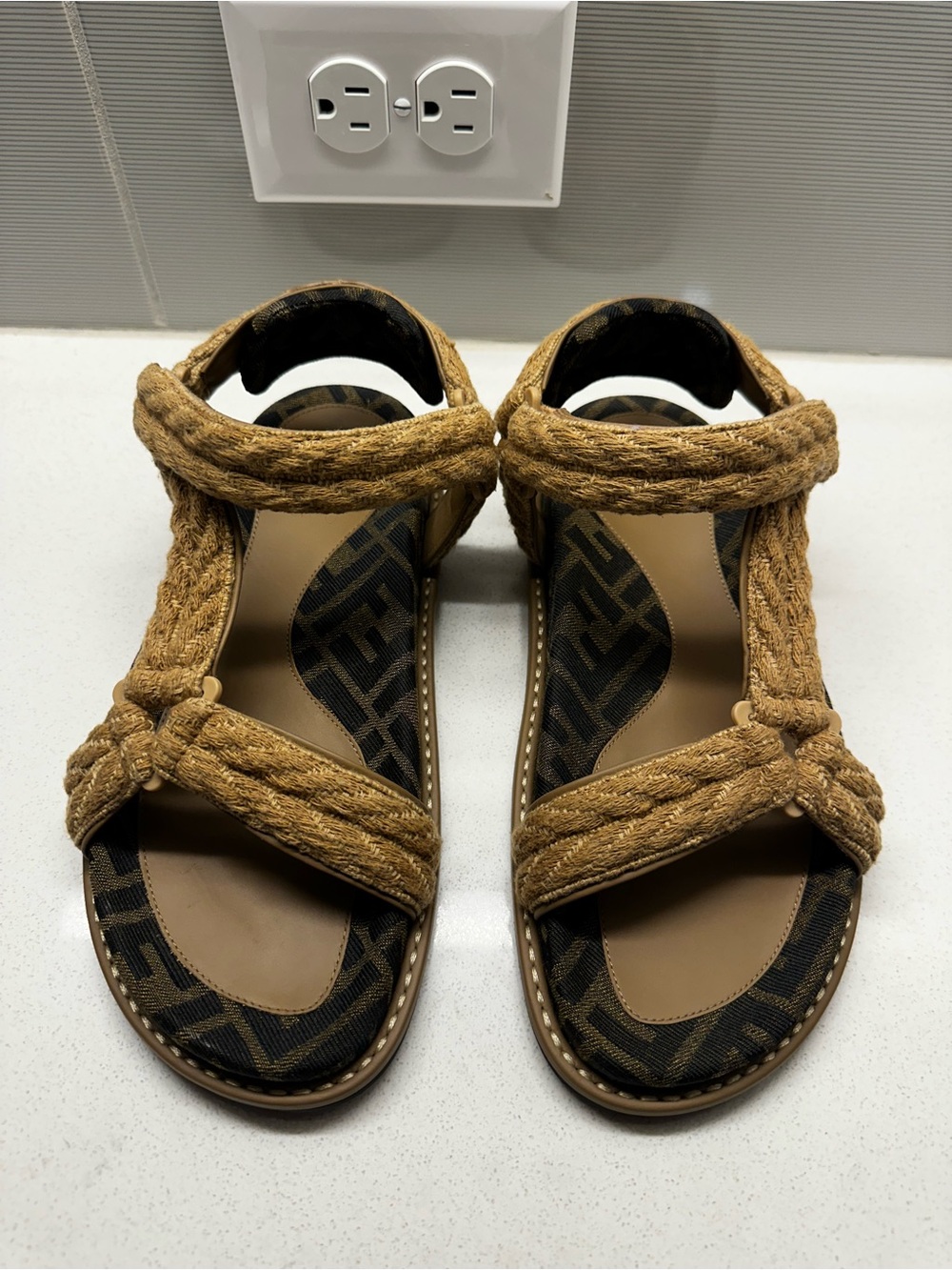 FENDI Feel Rope Sport FF Fendissima Logo Flat Gladiator Sandals Shoes 37